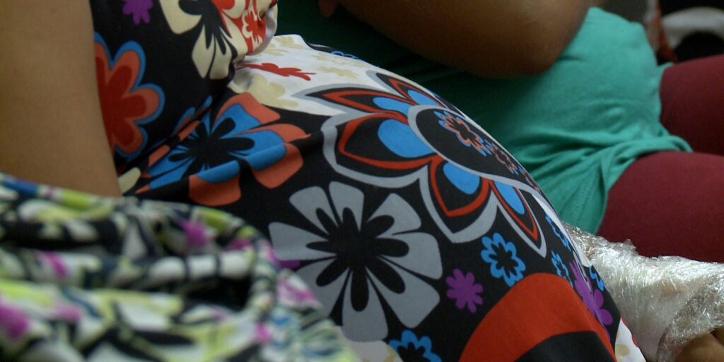 Frigorífico é obrigado a transferir grávidas de setor após abortos