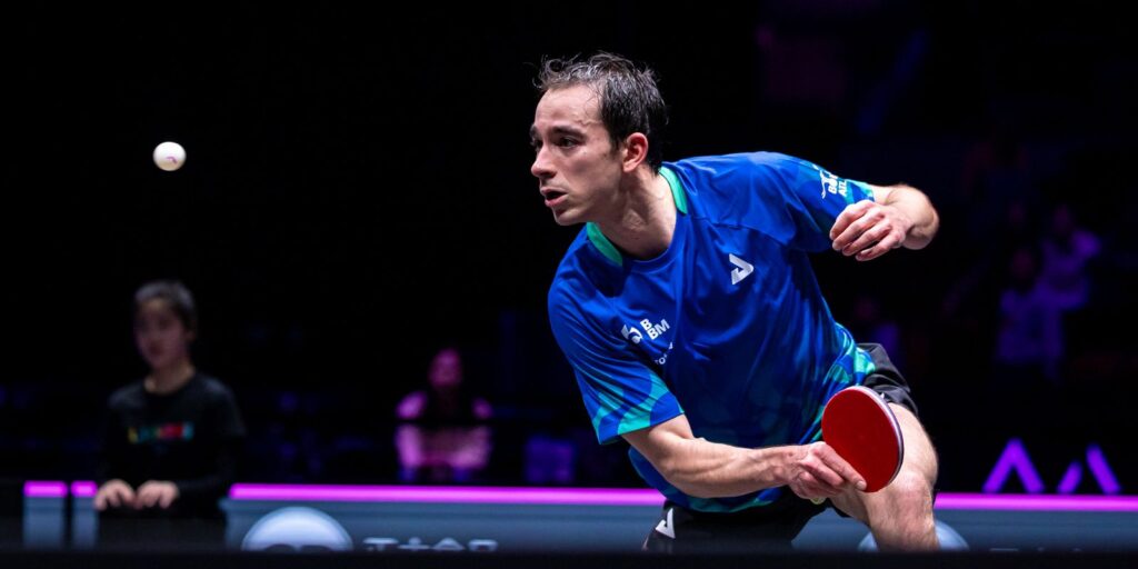 Hugo Calderano avança para quartas da Copa do Mundo de tênis de mesa