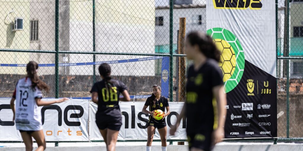 Maior competição de futebol universitário começa em capital nordestina