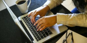 ONU Mulheres oferece formação digital gratuita; saiba como participar