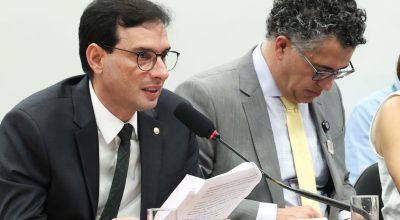 Fim da escala 6x1: relator propõe que um dia de folga seja no domingo