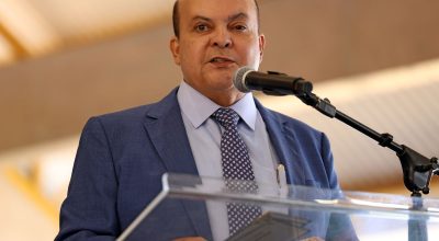 Oposição no DF pede impeachment de Ibaneis após citação por Vorcaro