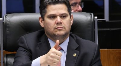 Alcolumbre sugere “melhorar” 6x1 e quer passar PEC por comissões