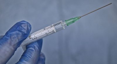 Anvisa alerta para riscos de uso indevido de preenchedores dérmicos