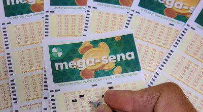Mega-Sena acumula novamente e prêmio principal vai para R$ 55 milhões