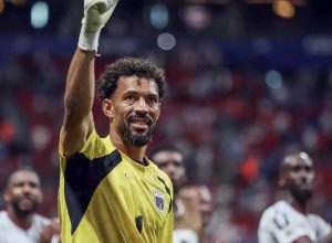 Goleiro Vozinha brilha contra a Espanha e vira destaque na Copa