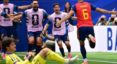 Merino decide outra vez, Espanha vai à semifinal e frustra sonho belga