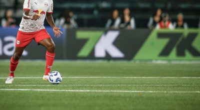 Jogador do Bragantino pede desculpas após fala machista contra árbitra