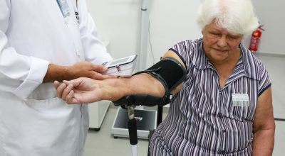 Pessoas 50+ vão representar metade do consumo com saúde em 2044