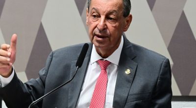 Relator da CCJ rejeita emendas da oposição que buscavam manter 6x1