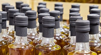 Anvisa proíbe venda de azeite e suspende doce de leite e sal grosso