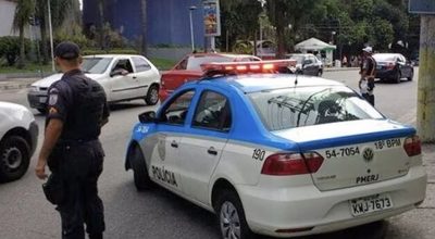 Em cinco dias, dois PMs do Rio morrem com tiros de fuzil na cabeça