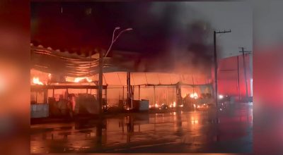 Incêndio atinge pavilhão de frutas no Ceagesp; não há vítimas