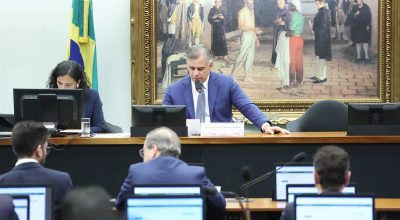 CCJ da Câmara aprova fim da aposentadoria como punição para juízes