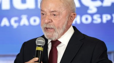 Lula quer incluir inadimplentes do FIES em pacote contra endividamento