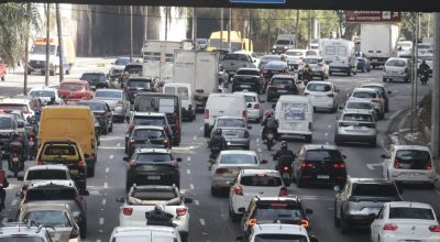 Com greve de ferroviários, usuários de trens enfrentam trânsito em SP