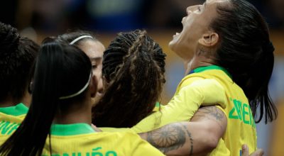 Em virada relâmpago, seleção brasileira feminina vence Estados Unidos