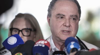 Médico diz que Lula retirou lesão e deve repousar nos próximos dias