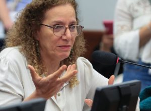 Parlamentares governistas vão aos EUA apresentar contraponto à direita