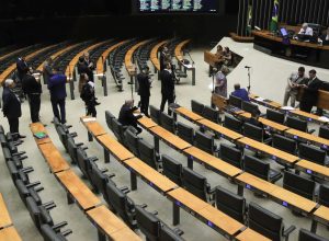 Edital para policial legislativo da Câmara sai em janeiro, diz Motta