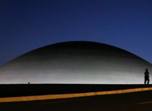 Congresso aprova medidas de divulgação em massa do Ligue 180