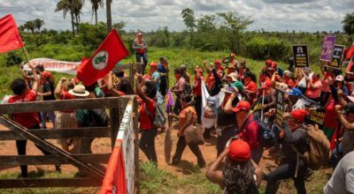 Contra violência e por reforma agrária, mulheres do MST ocupam terras