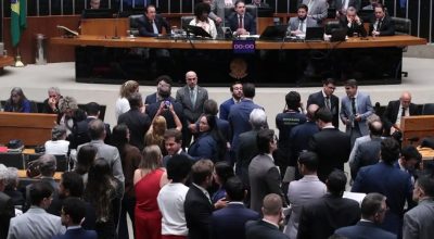Câmara aprova, em primeiro turno, PEC do fim da escala 6x1