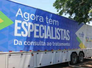 Agora Tem Especialistas lança em Manguinhos carreta de saúde da mulher