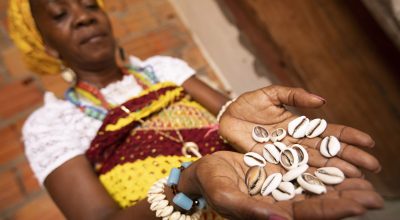 Cartilha une saberes de terreiros e prevenção do câncer em negras