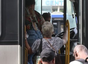 Rodoviários do Rio participam de audiência de conciliação 