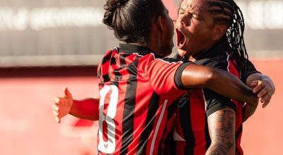 Vitória manda Botafogo para lanterna na volta do Brasileiro Feminino