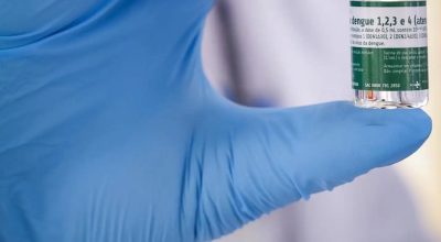 Começa vacinação de 1,2 milhão de profissionais de saúde contra dengue